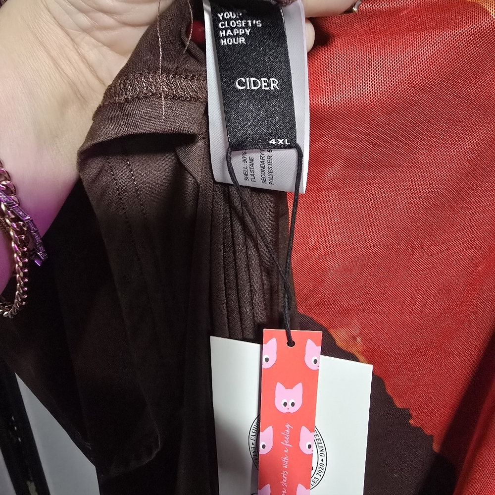 🍎 Floral Print Brown Plus Size 4x / 24 - Picture 5 of 6